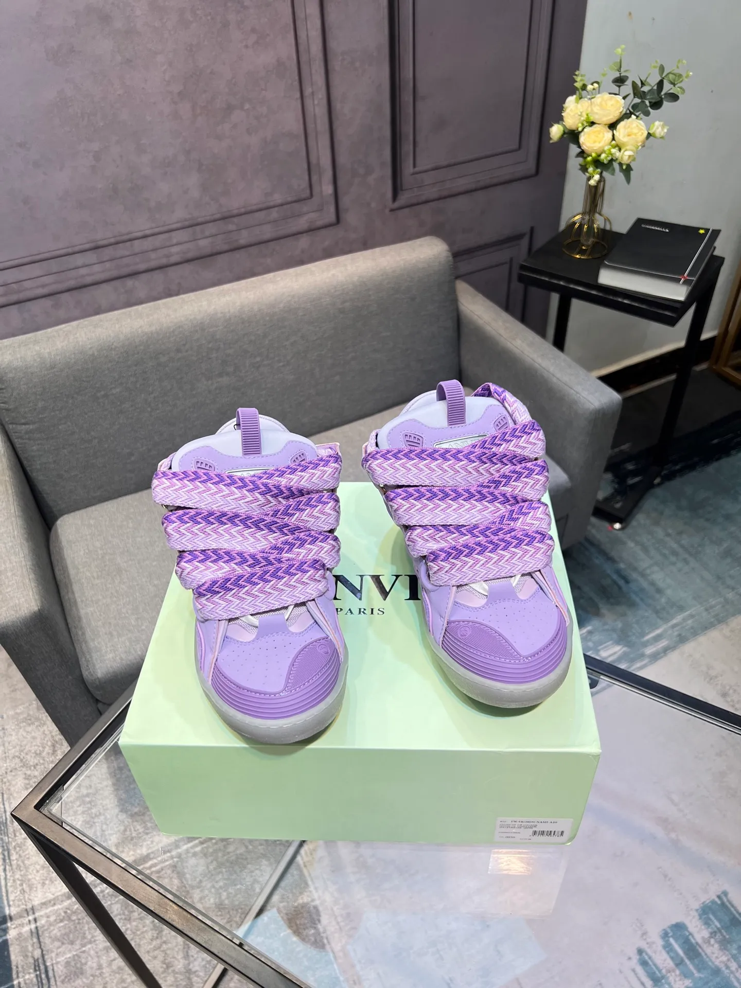 Men's men's shoes💰780 [LANVIN] Latest lace-up fashionable casual sneakers for couples High-quality CLAY couple series‼ ️ The latest trendy products of the season 🌈Many bloggers have planted grass and purchased the original open-mold customization. The upper and outsole are sewn with mark threads without edge sealing. Multiple material splicing combination design. Very versatile for fashionable and casual wear. Comfortable on the feet. Recommended for self-retention (upper cowhide + cow suede + breathable mesh) inner foot pad cowhide exclusive original open-mold clear logo rubber outsole ⚠️36-44 yards (45 custom-made)